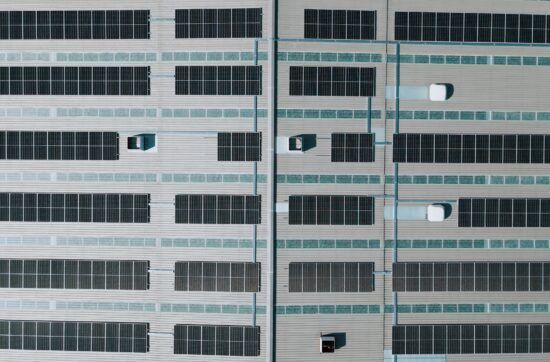 Large scale rooftop solar system industrial facility